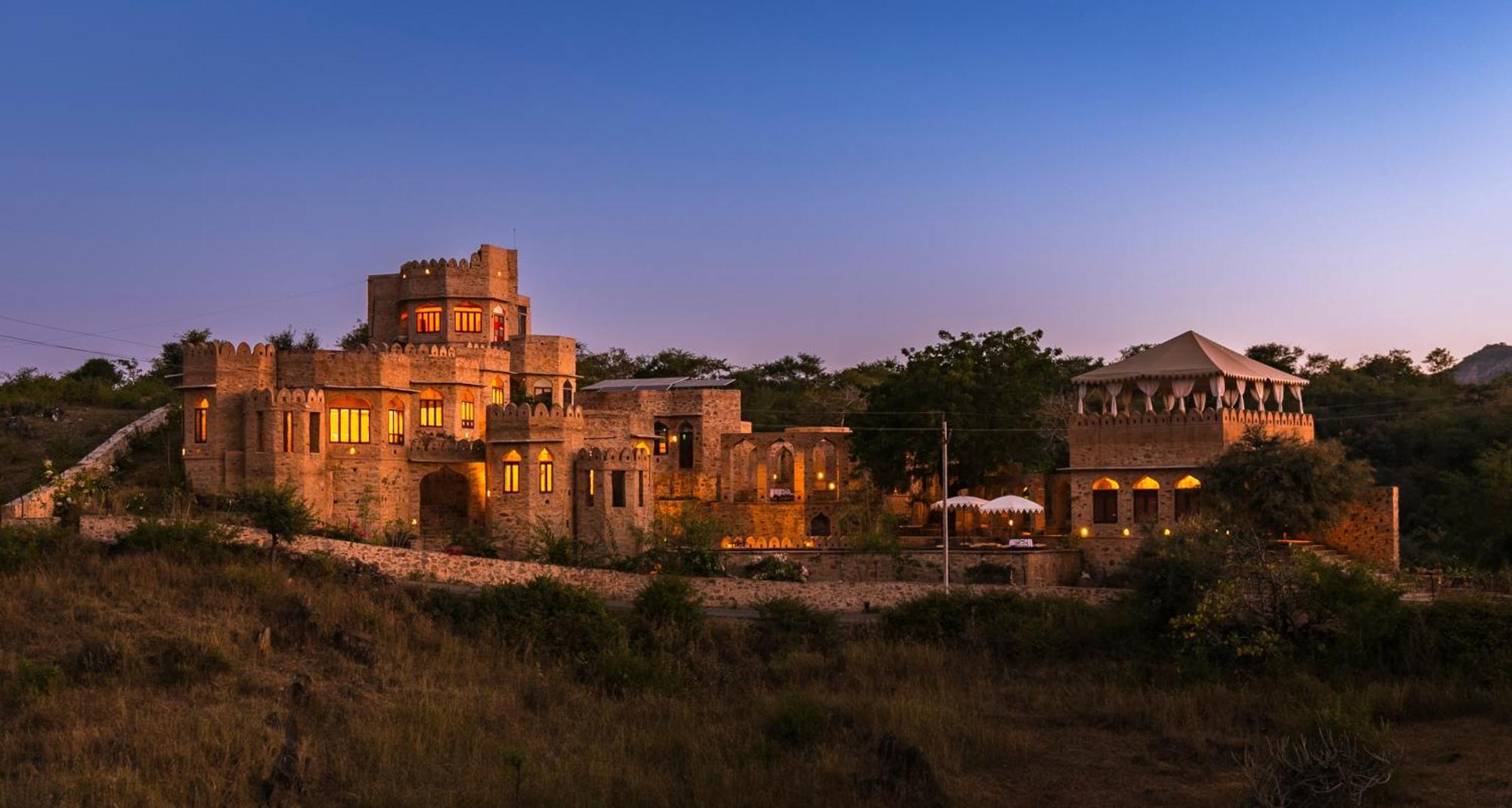 Manmatha A Luxury Retreat Bed & Breakfast Udaipur Eksteriør bilde
