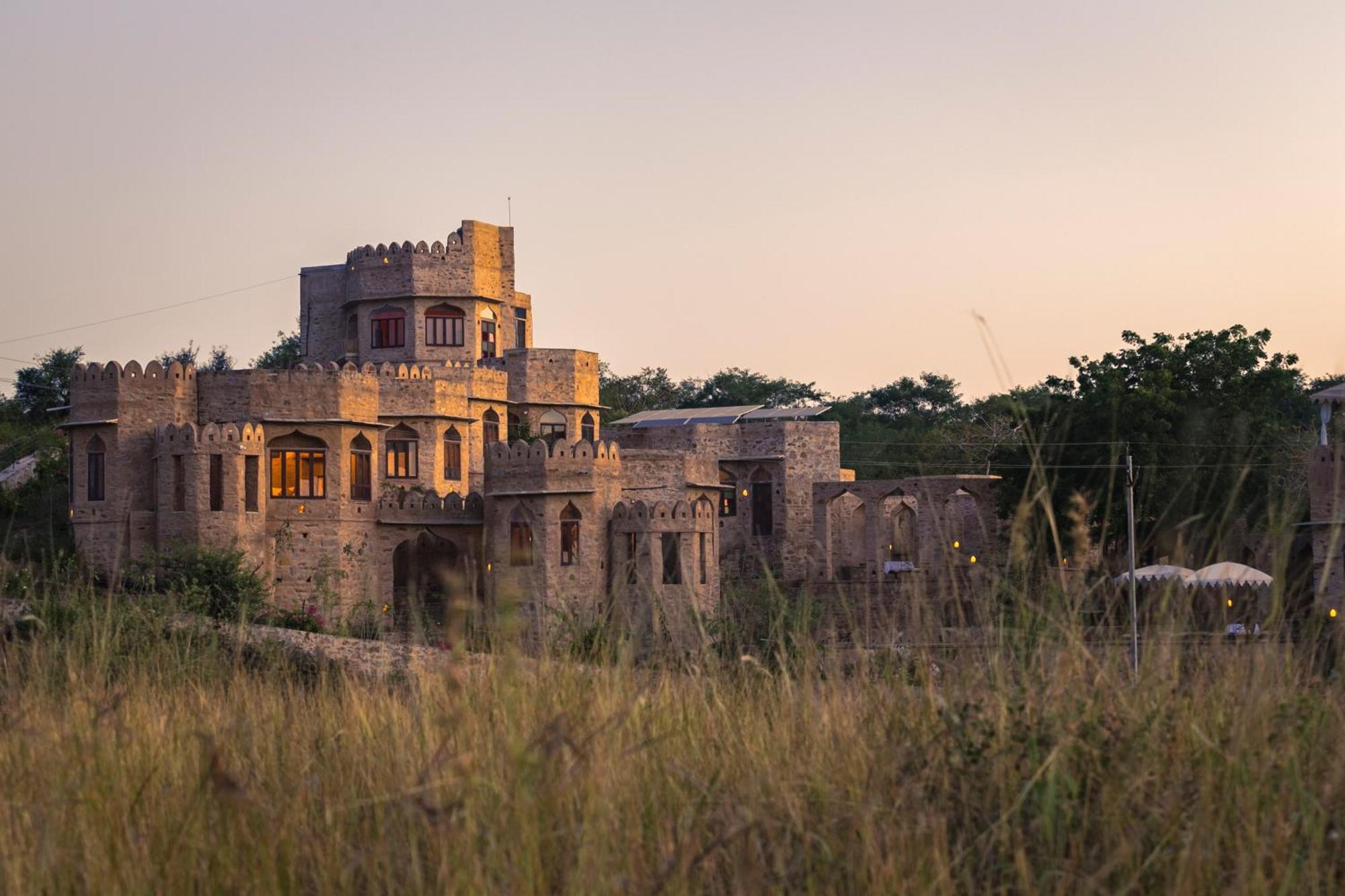 Manmatha A Luxury Retreat Bed & Breakfast Udaipur Eksteriør bilde